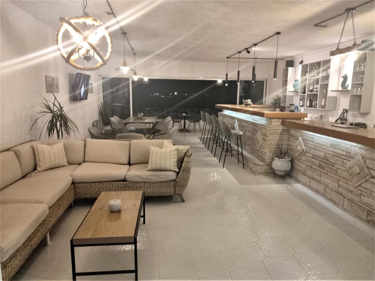Christiana Hotel Apartments Gennadi Extérieur photo